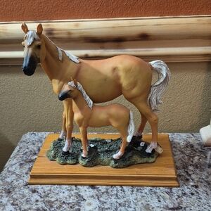 Source Unknown Tan and White Horse Sculpture